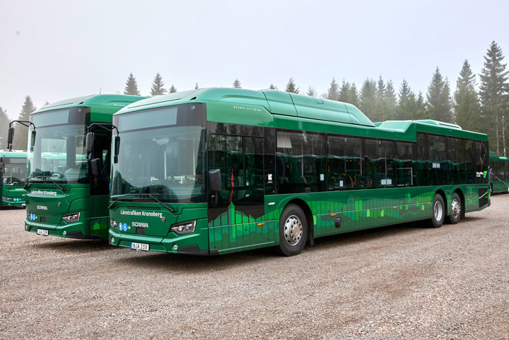 Bild på Länstrafiken Kronobergs nya regionbussar. Foto: Mats Samuelsson.